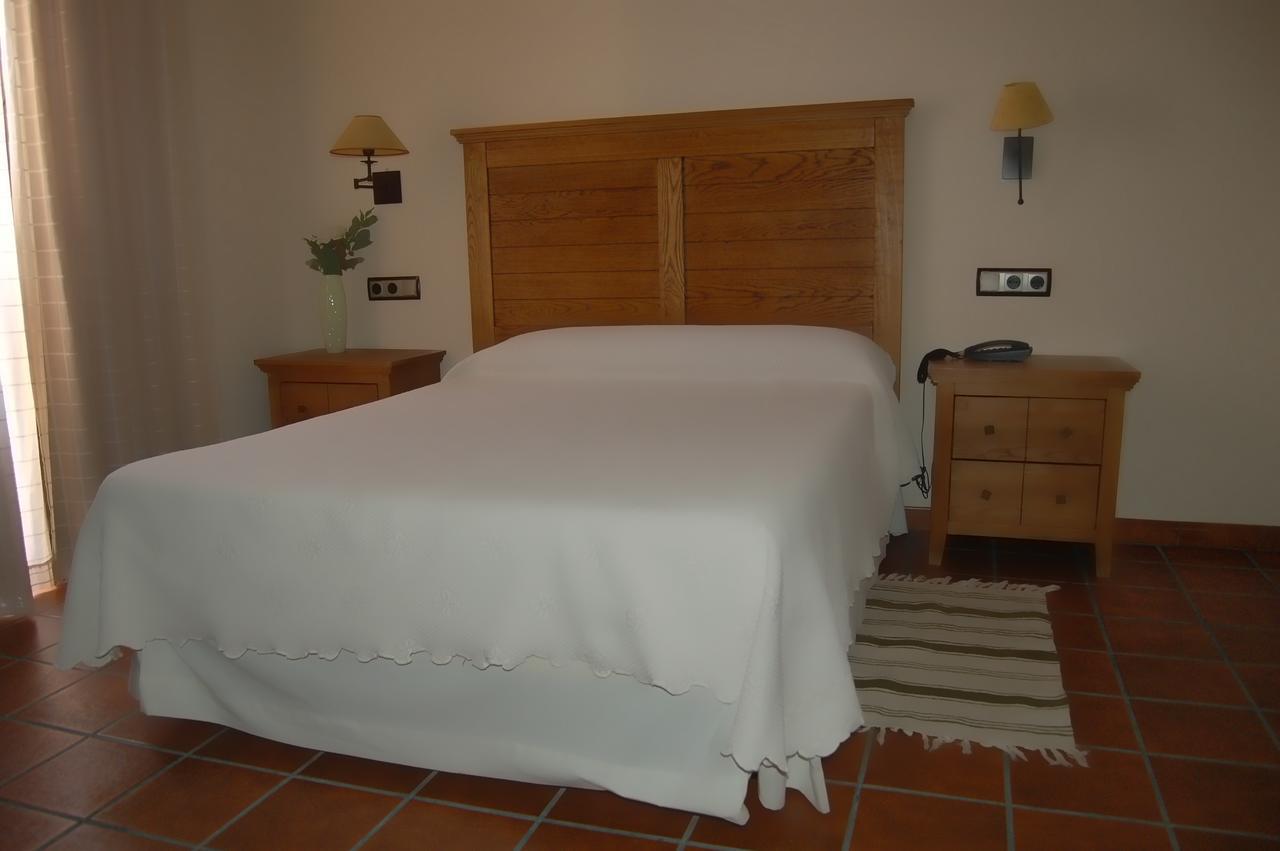 Hotel Rural Villa Matilde Мальпартида-де-Касерес Экстерьер фото